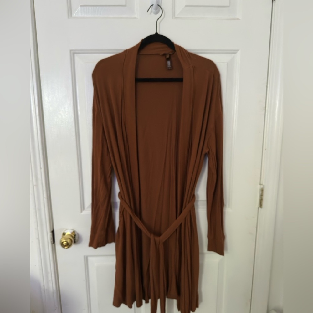 Skims soft lounge robe